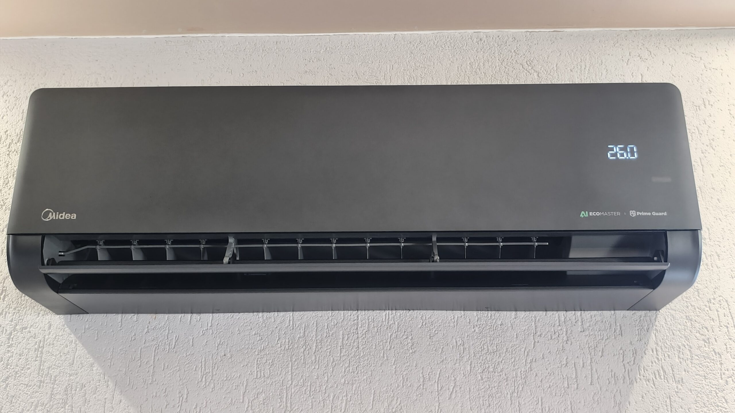 Midea EZB-21RD6-I Solstice Matte Black AI